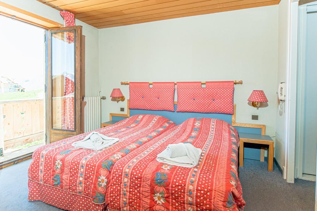 Madame Vacances Hotel Le Christina Альп-д'Юэз Экстерьер фото