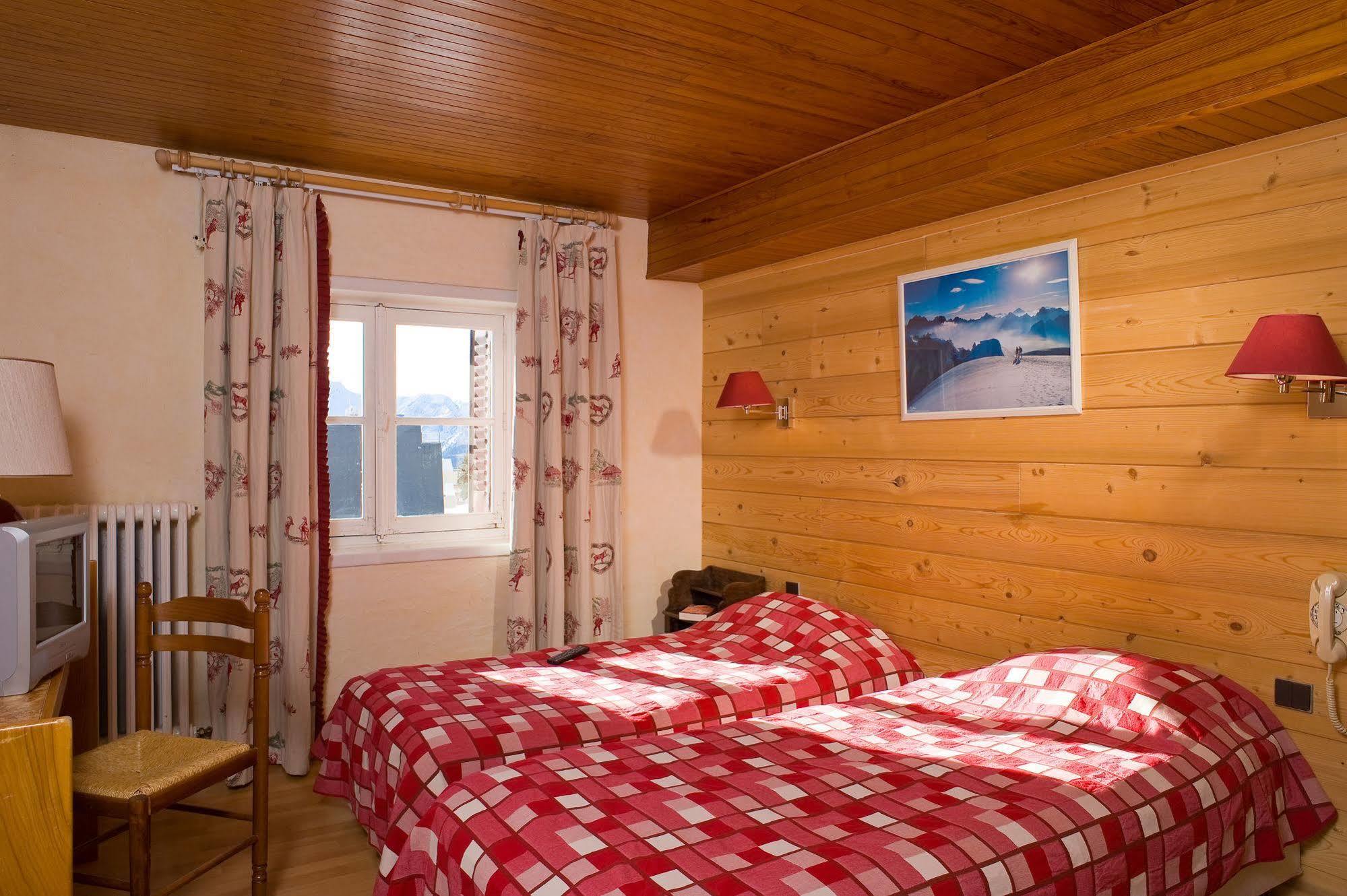 Madame Vacances Hotel Le Christina Альп-д'Юэз Экстерьер фото