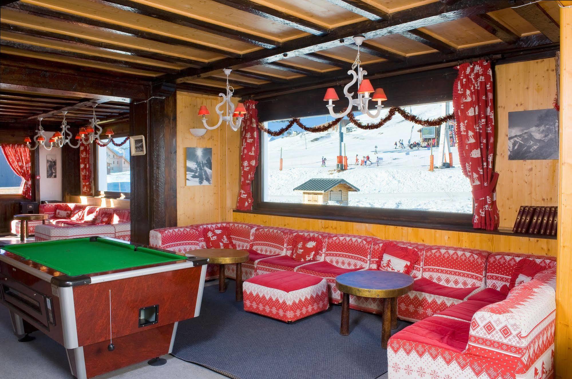 Madame Vacances Hotel Le Christina Альп-д'Юэз Экстерьер фото